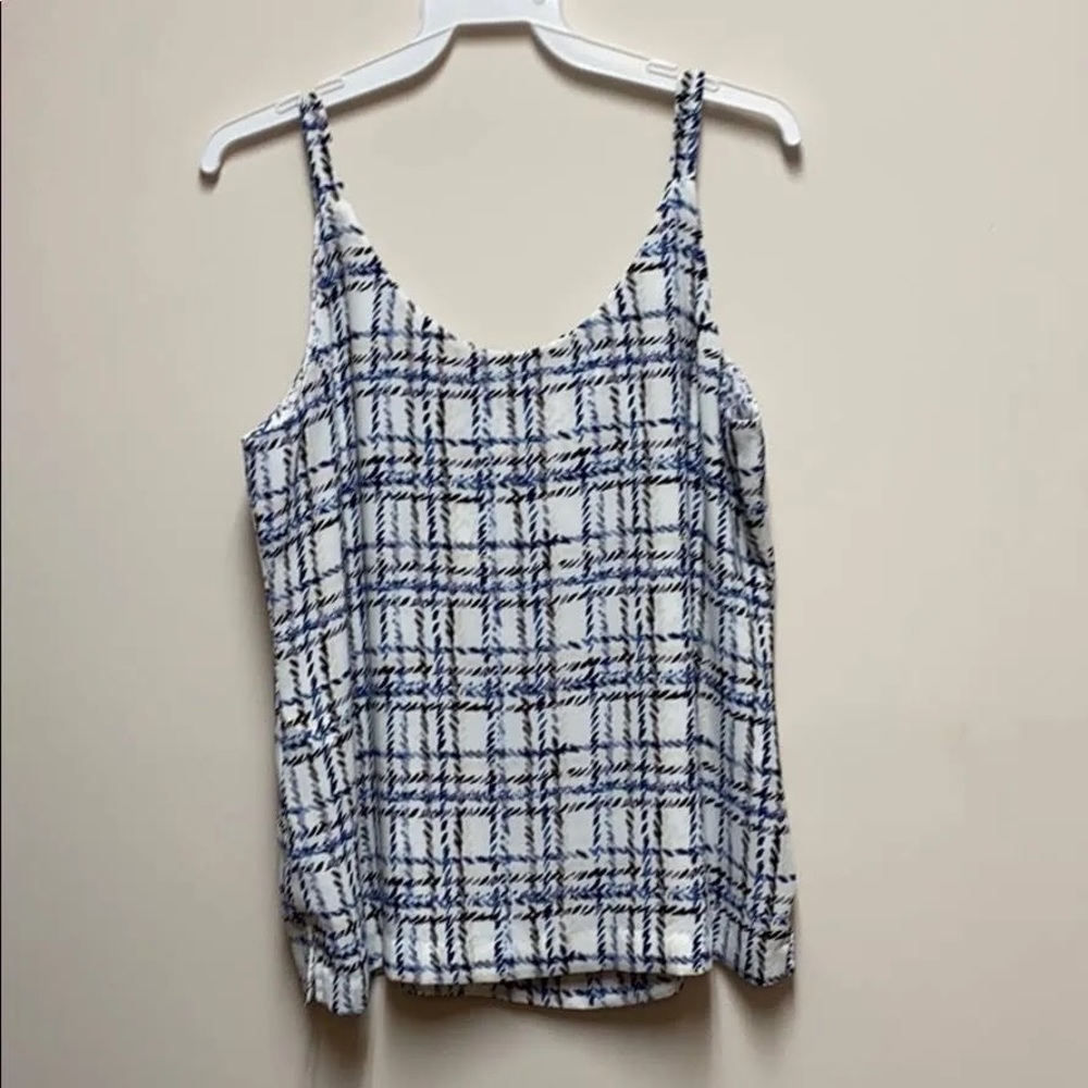 White House black market reversible cami size M